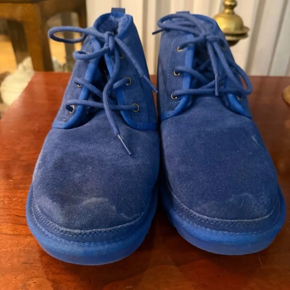 UGG Neumel Men's Chukka Ankle Boot US 10 Bright Blue